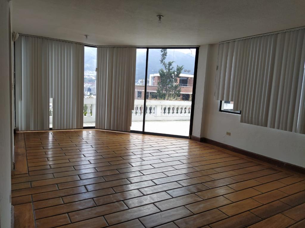 Casa en alquiler en Pichincha | Quito | El Batán, Eloy Alfaro y Portete, 1798 m²