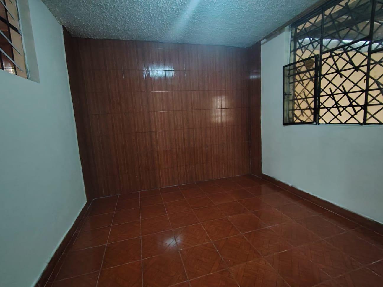 Casa en venta en Pichincha | Quito | Monjas, Loma de Puengasi, Monjas, Obrero Independiente, Napo, Av. Simon Bolivar, Florestal, Balcon del Valle, Eden del Valle, Av. General Rumiñahui, 113 m²