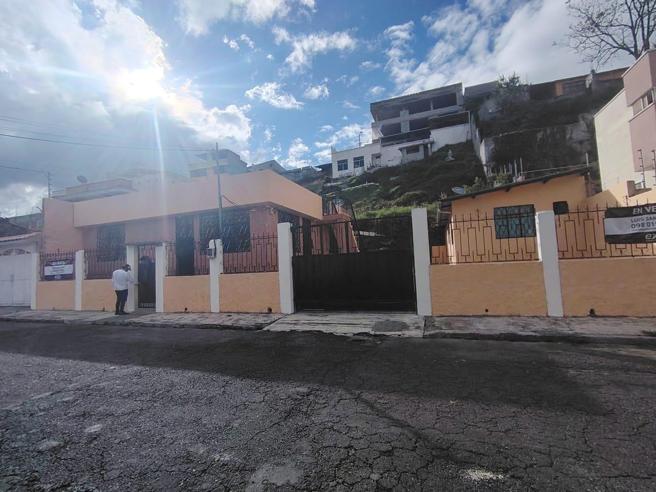 Casa en venta en Pichincha | Quito | Monjas, Loma de Puengasi, Monjas, Obrero Independiente, Napo, Av. Simon Bolivar, Florestal, Balcon del Valle, Eden del Valle, Av. General Rumiñahui, 113 m²