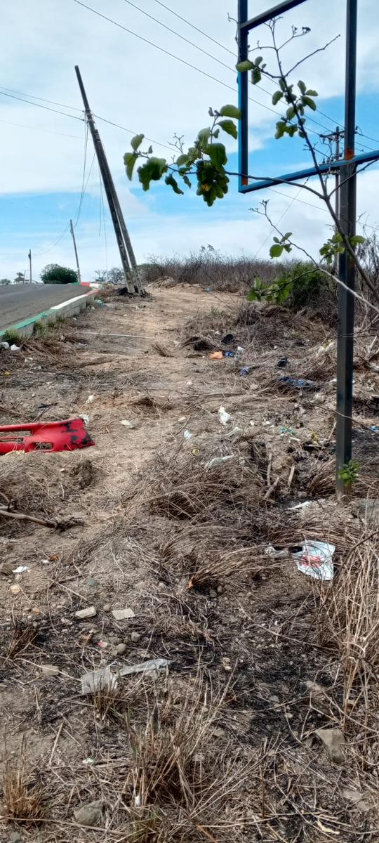 Terreno en venta en Ecuador | Manabí | Montecristi, Av Manta y via jipi japa