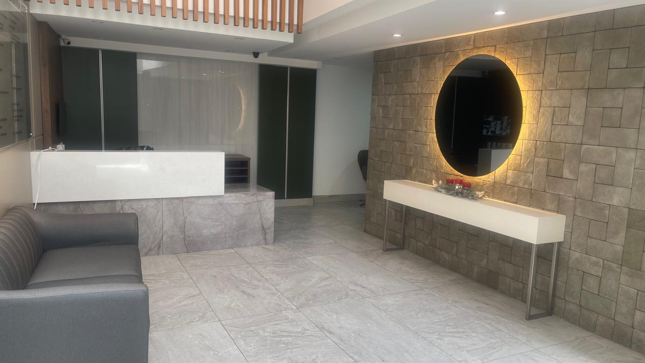 Oficina en venta en Pichincha | Quito | La Carolina, Oficina en Venta, 118 m²