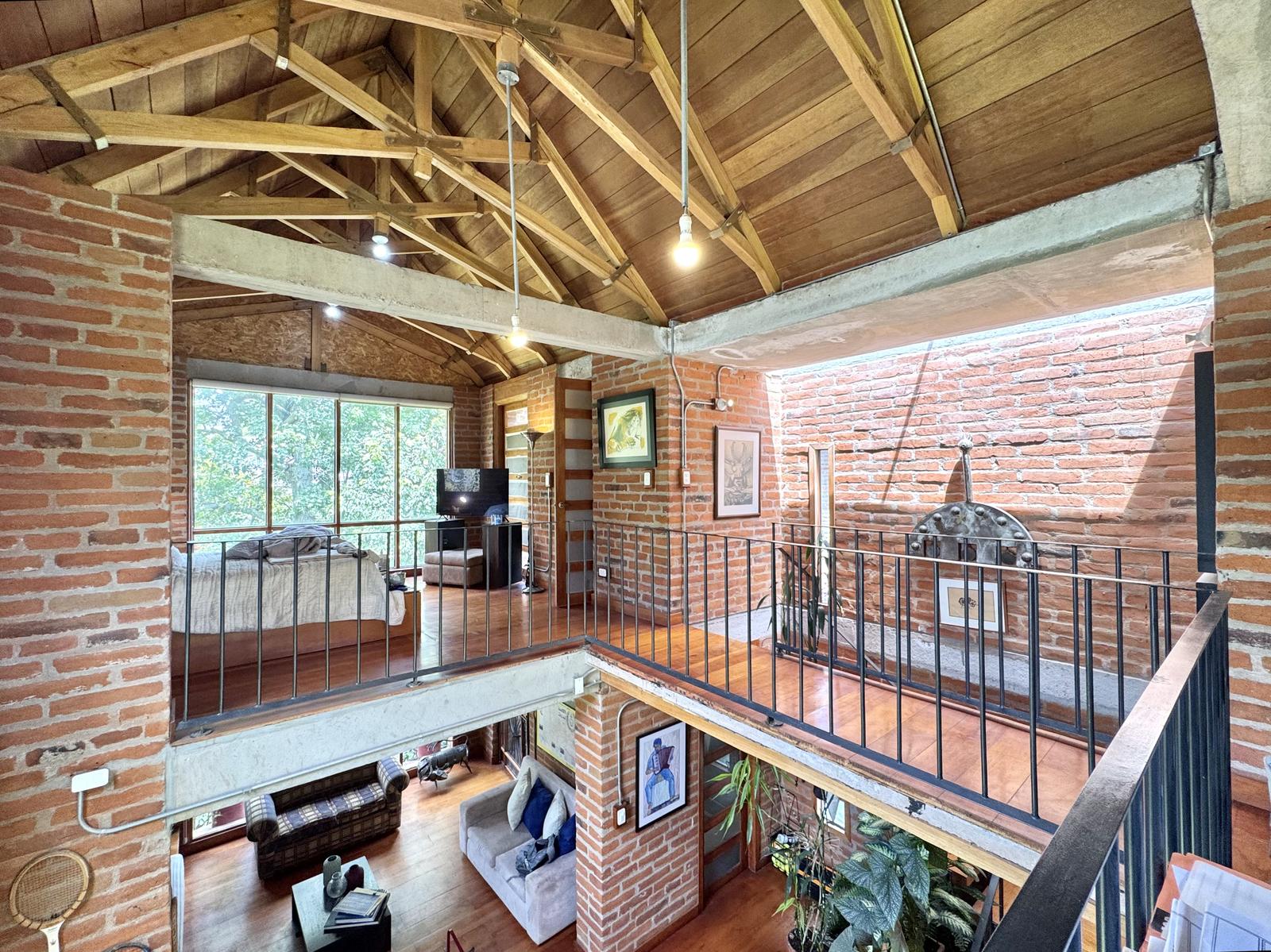 DUPLEX SUITE-STYLE HOUSE FOR SALE IN YARUQUÍ