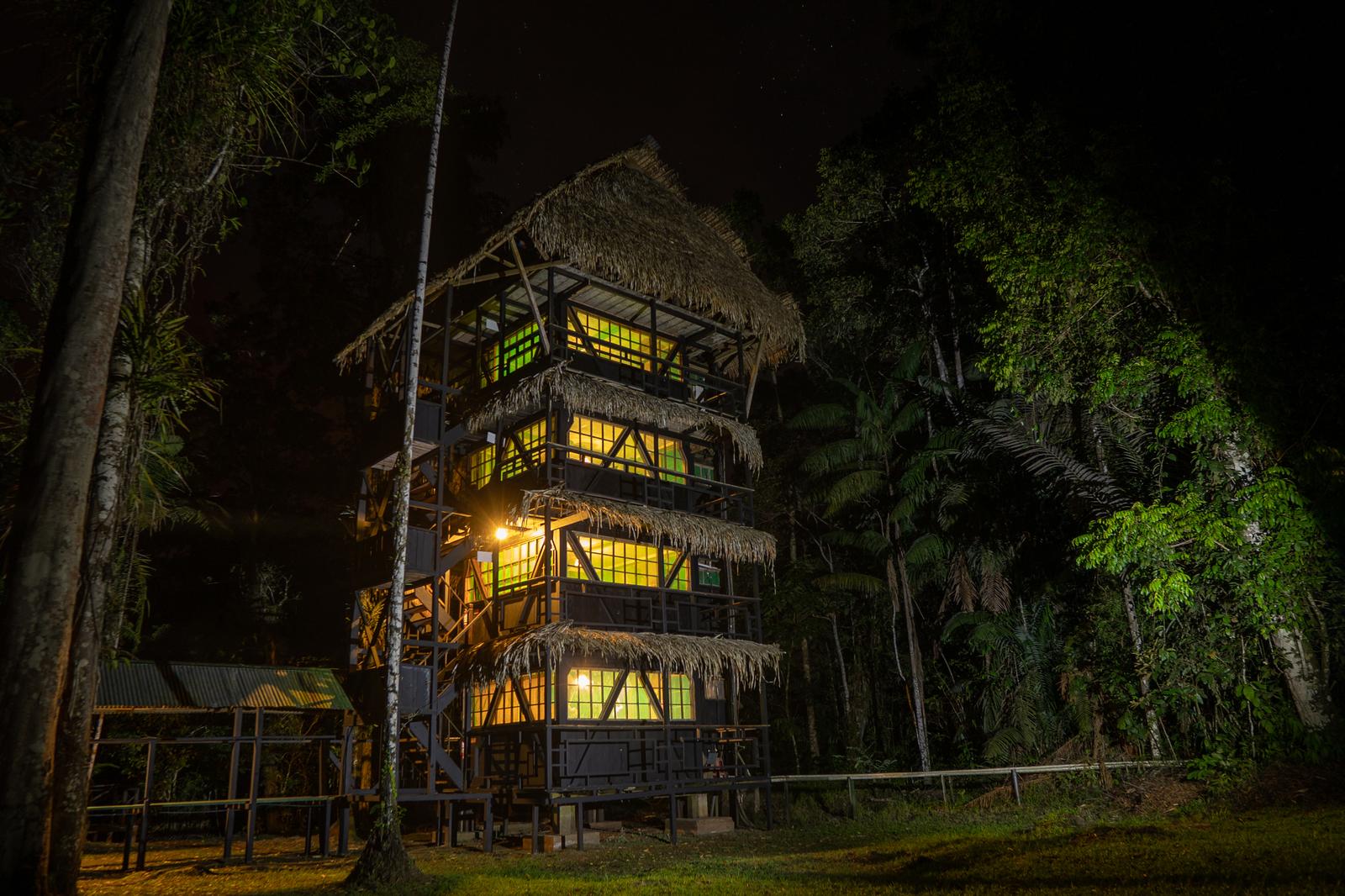 LODGE FOR SALE CUYABENO ECOLOGICAL RESERVE