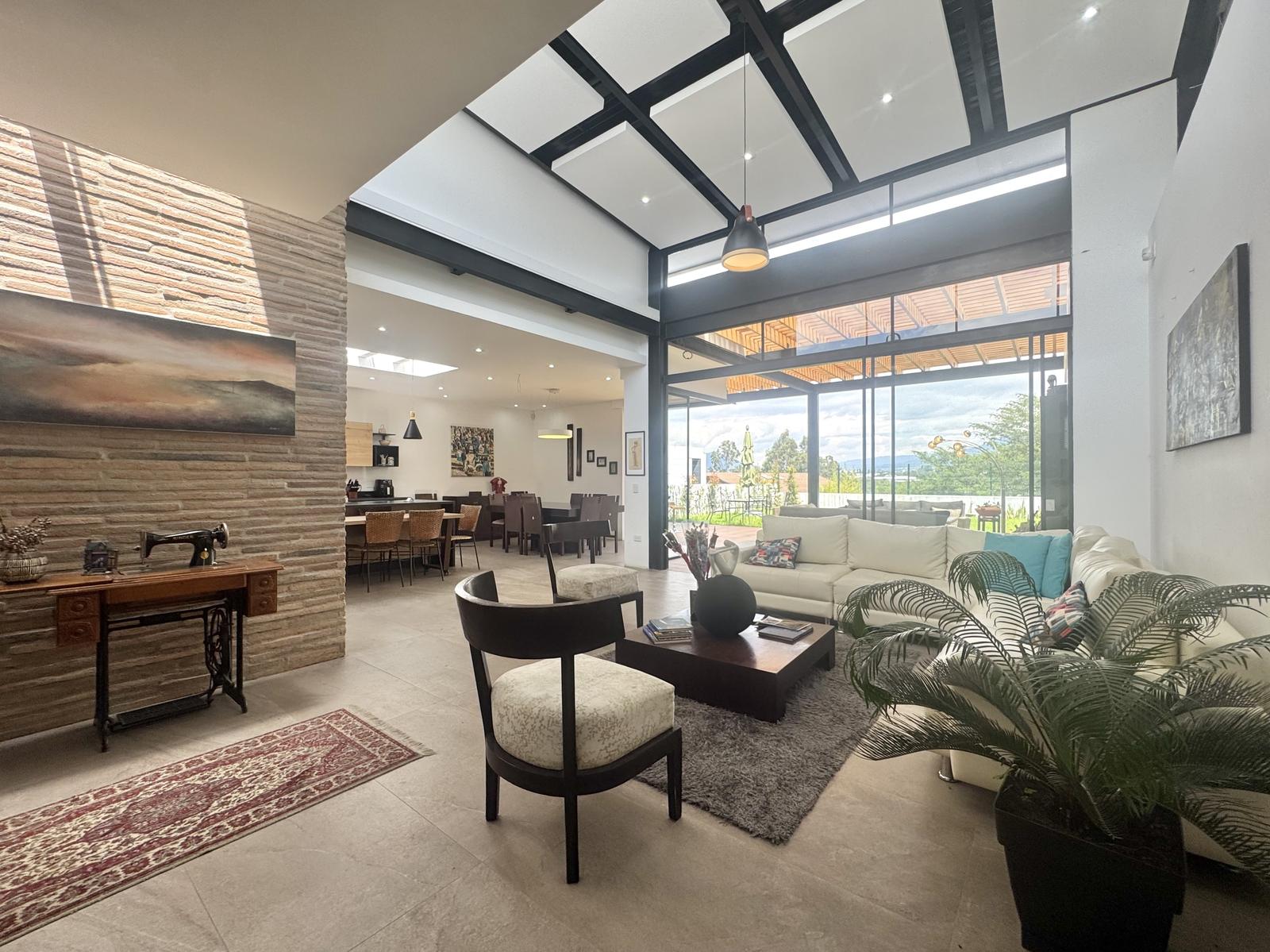 Casa en alquiler en Pichincha | Quito | Cumbayá, Urb. Juan Montalvo, Cumbayá, 500 m²