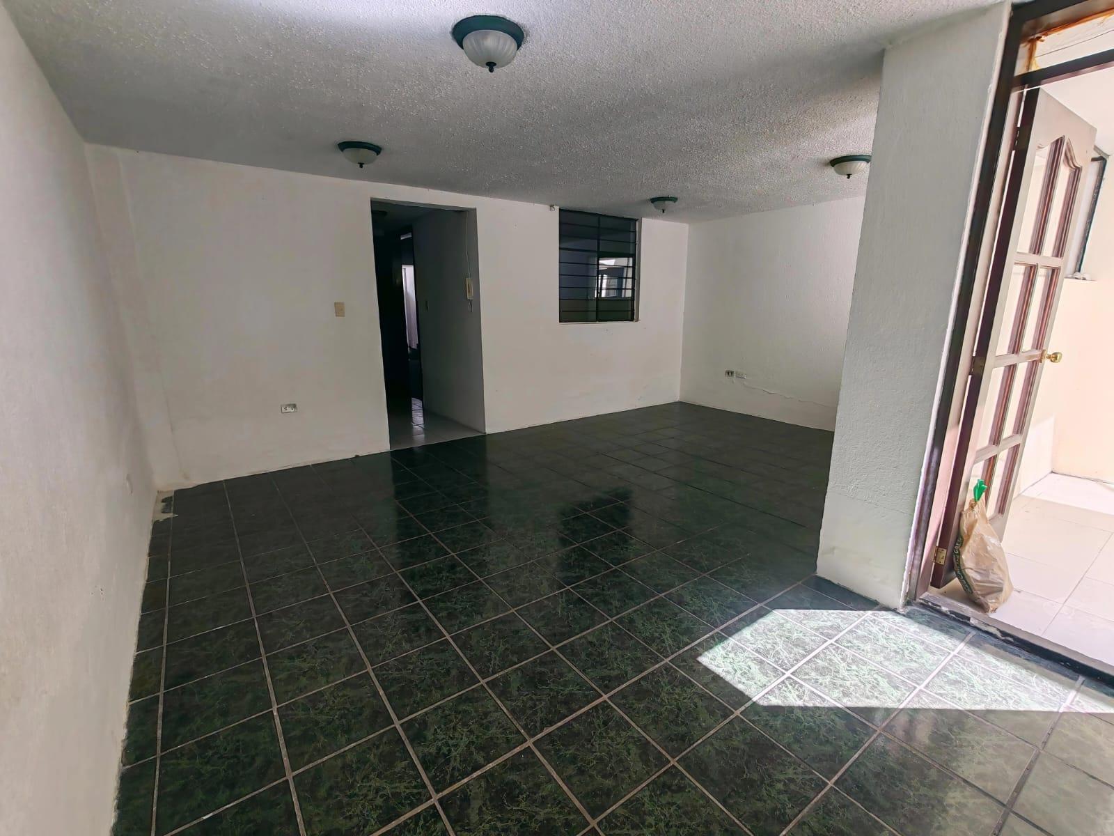 Casa en venta en Pichincha | Quito | Carapungo, CASA EN VENTA CON LOCAL COMERCIAL 229 m²- CARAPUNGO, 229 m²
