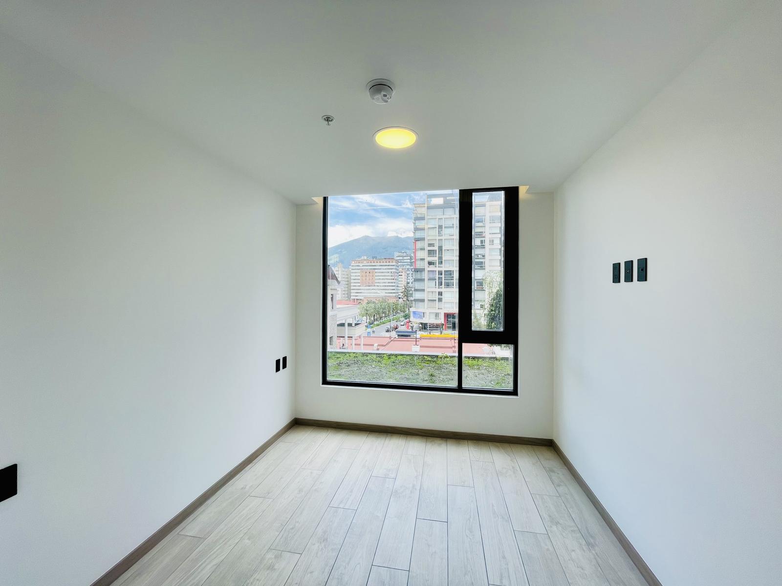 Departamento en venta en Pichincha | Quito | La Carolina, Av.Portugal y Av.6 de Diciembre, 32 m²