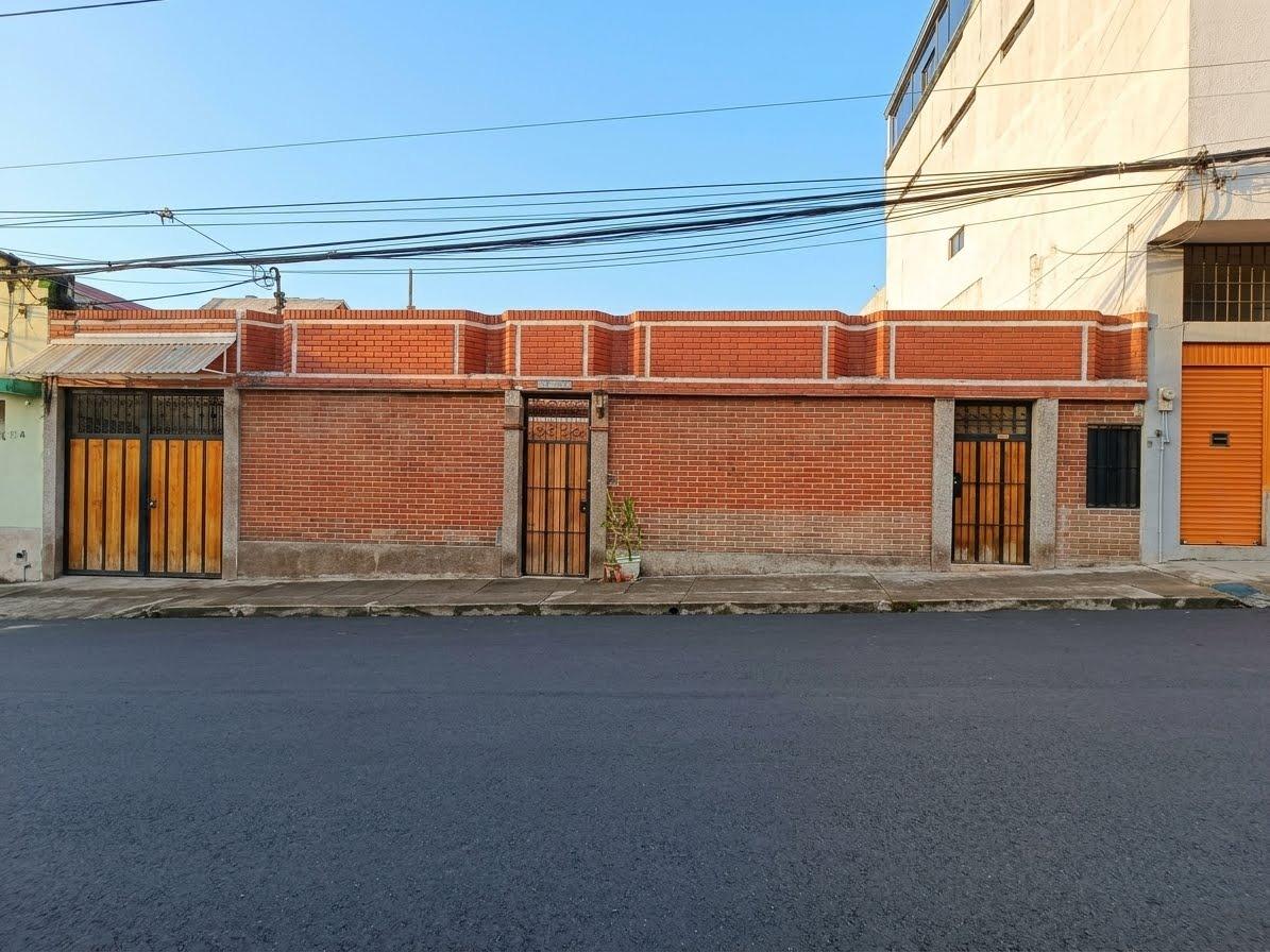 Casa en venta en Pichincha | Quito | La Magdalena, PROPIEDAD RENTERA EN VENTA - 685 m² - La Magdalena, 685 m²