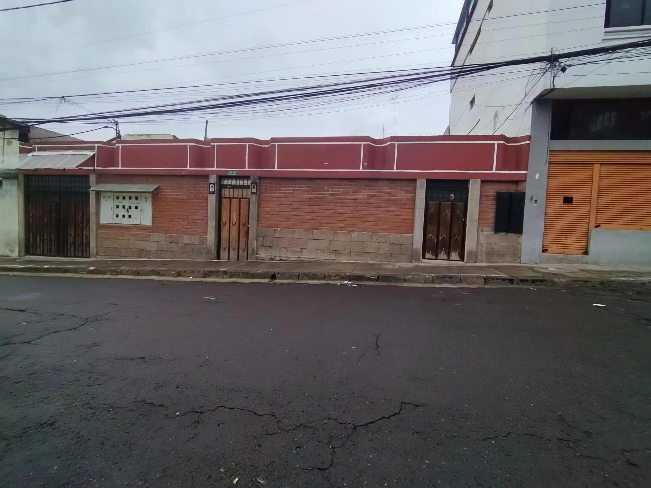 Unique Opportunity: Productive Income-Generating House in La Magdalena 2