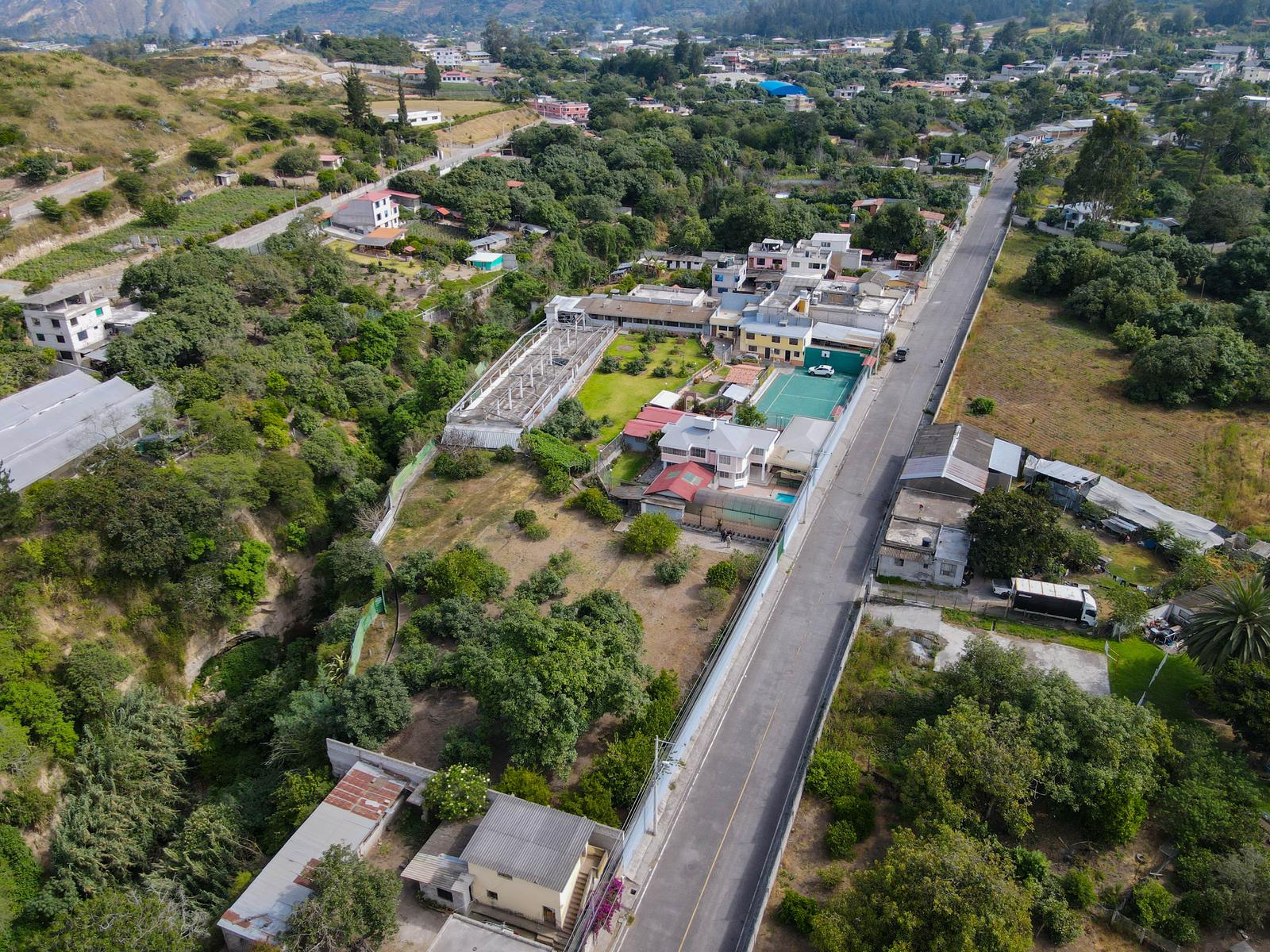 ESTATE FOR SALE IN GUAYLLABAMBA 6,317 M2 $415,482 2