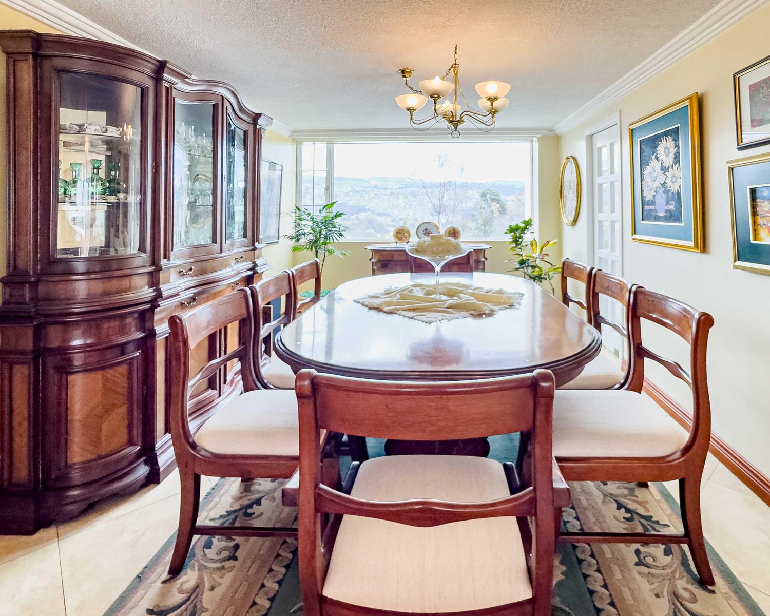 Casa en venta en Pichincha | Quito | Norte de Quito, Urb. Caminos del balcón calle Hermana Juana y Manuela Quiroga, 244 m²