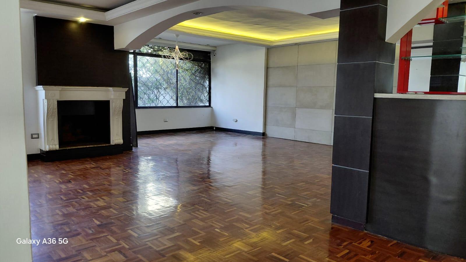 Casa en venta en Pichincha | Quito | Ponceano, N71D VINCENTN71D VINCENT VAN GOGH OE4-41 VAN GOGH OE4-41 al 400, 688 m²