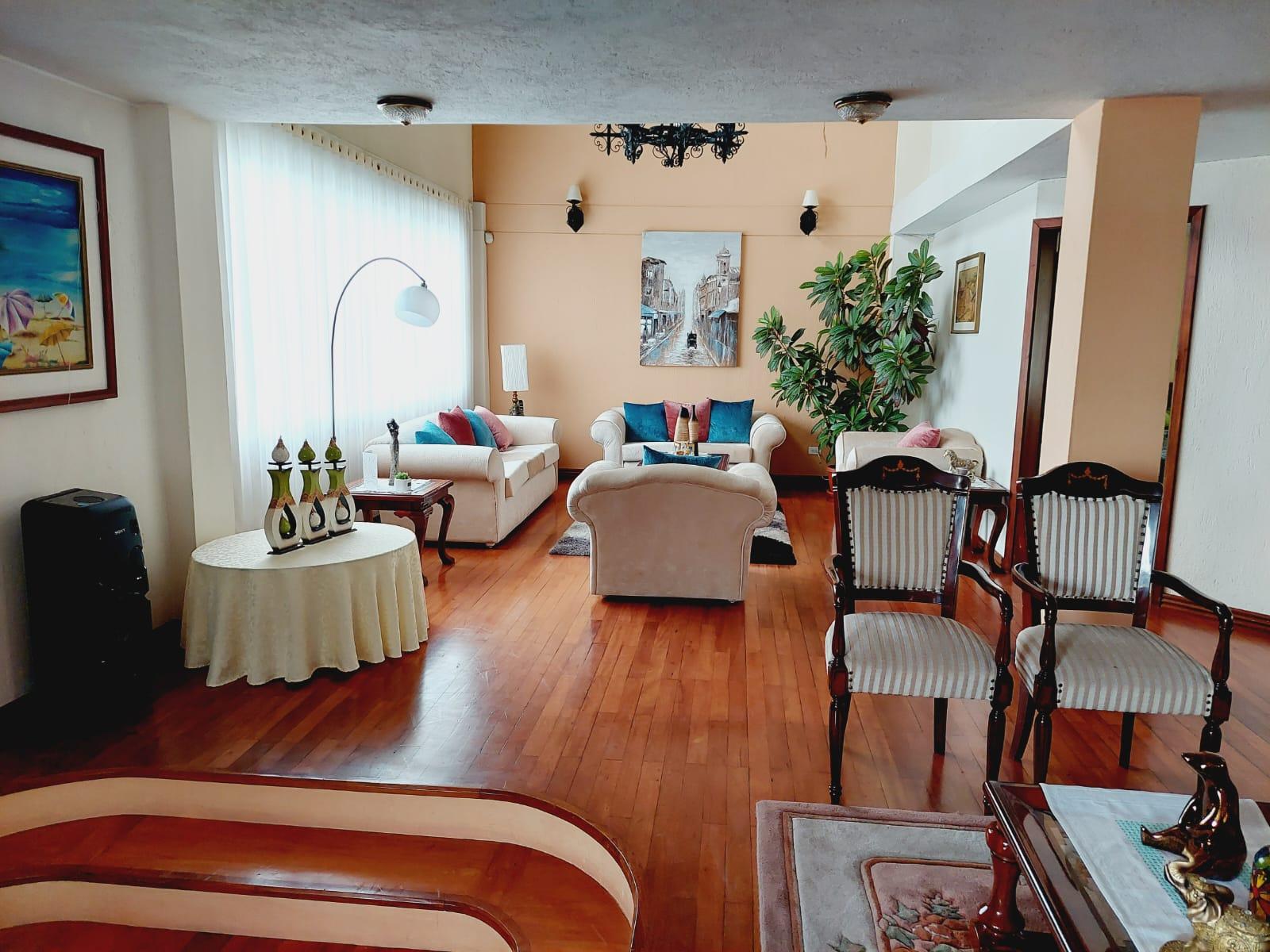 Casa en venta en Pichincha | Quito | Conocoto, Oportunidad casa Independiente sector Conocoto, 435 m²