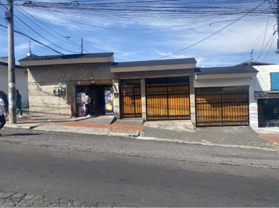 Casa en venta en Pichincha | Quito | La Granja, La Granja, Hospital Metropolitano, 340 m²