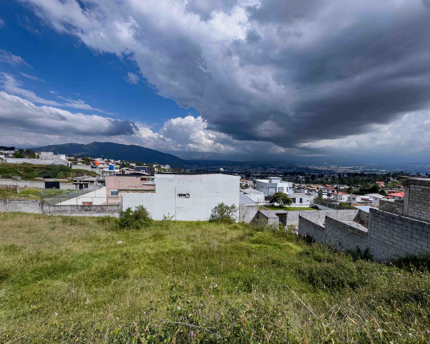 Terreno en venta en Pichincha | Quito | Conocoto, Oe8B Antonio Salas