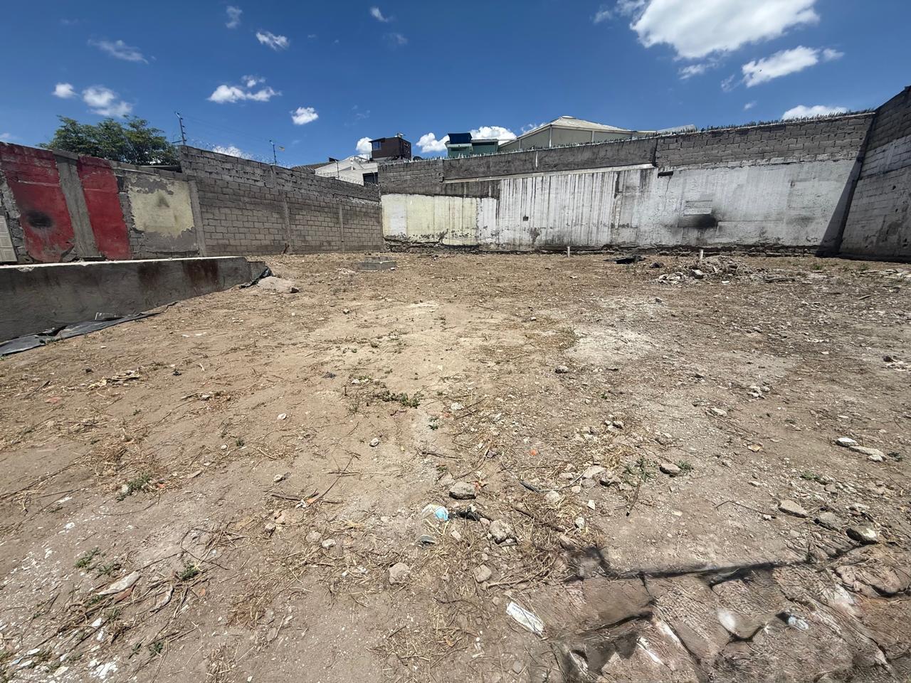 Land/Plot for sale in Pichincha | Quito | La Kennedy, Av Eloy Alfaro y Cristóbal de Ayala