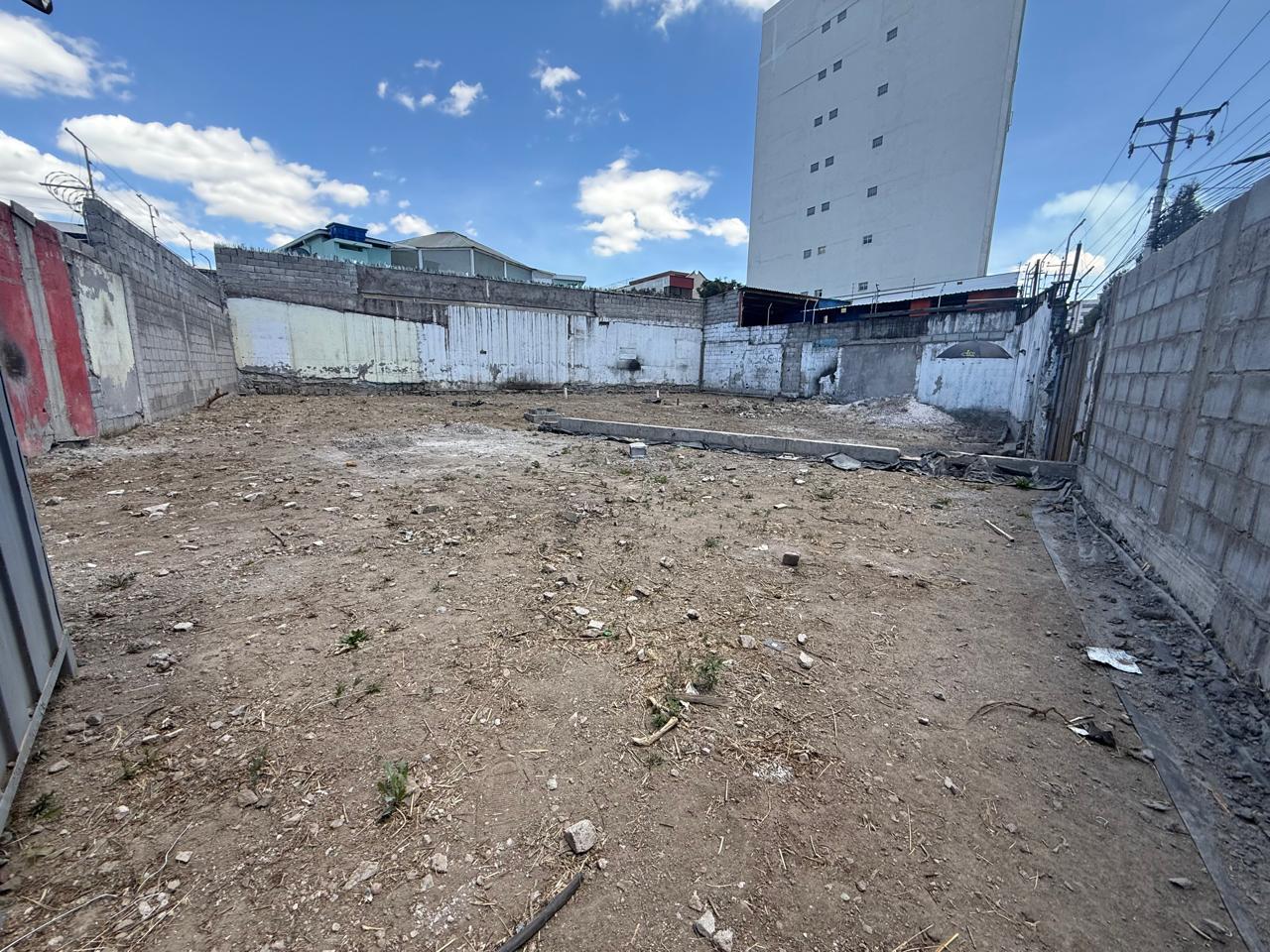Land/Plot for sale in Pichincha | Quito | La Kennedy, Av Eloy Alfaro y Cristóbal de Ayala