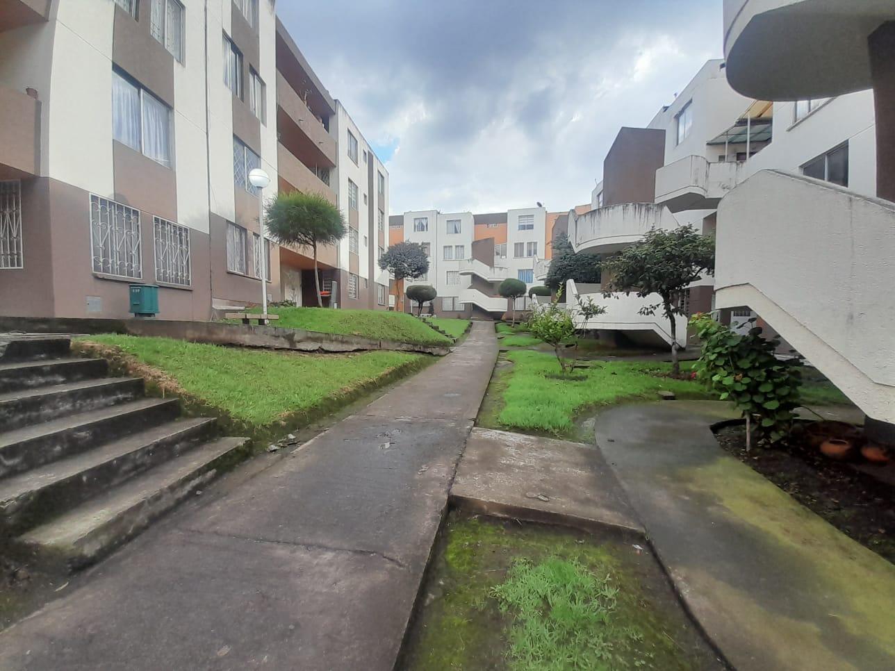 Venta de Duplex PB, Conjunto Calicanto sector Plataforma Sur