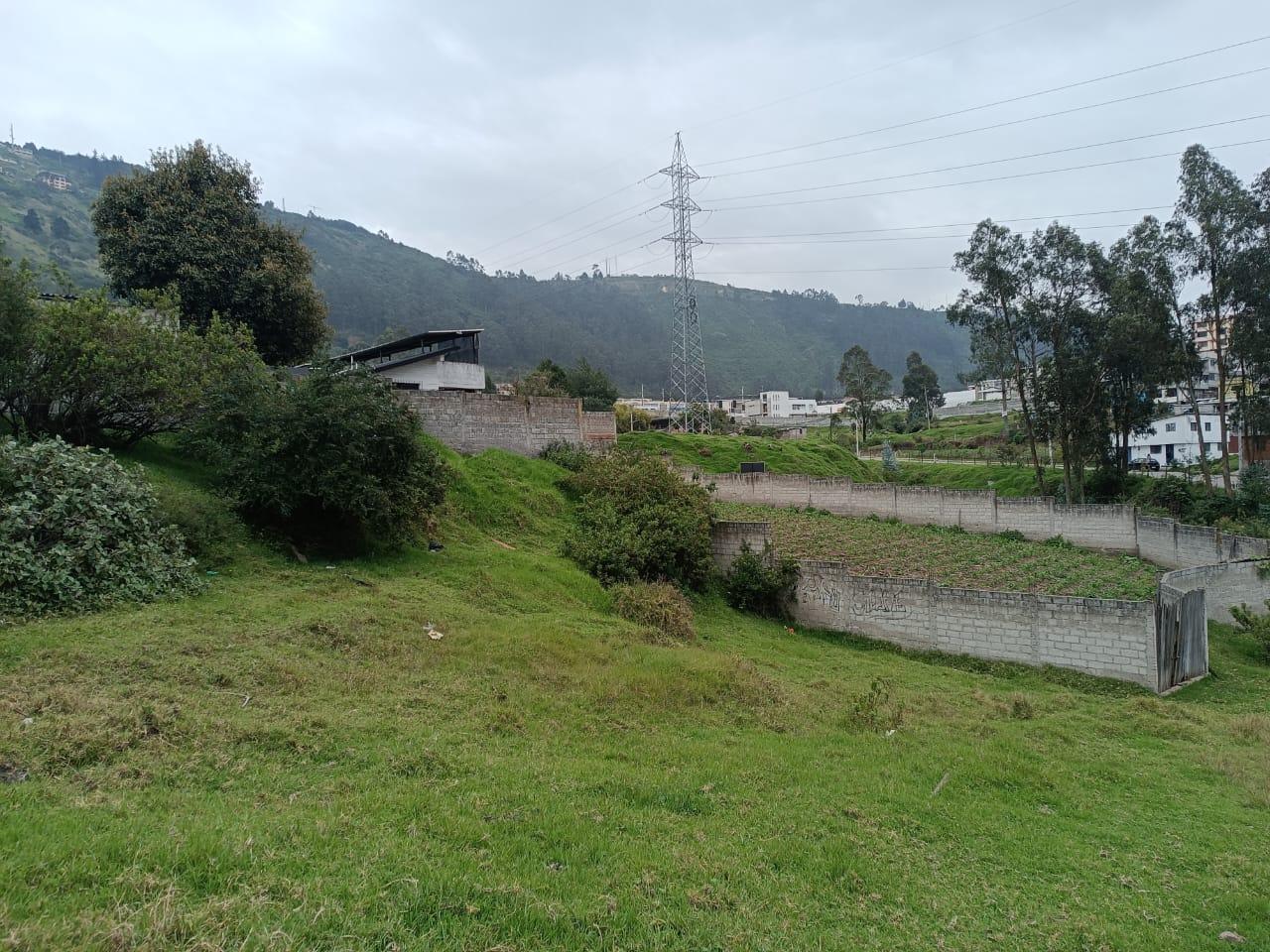 Terreno en venta en Pichincha | Quito | Conocoto, Los Chillos CONOCOTO El Rosario calle Ignacio de Quezada y Jose Manuel Plaza, 1013 m²