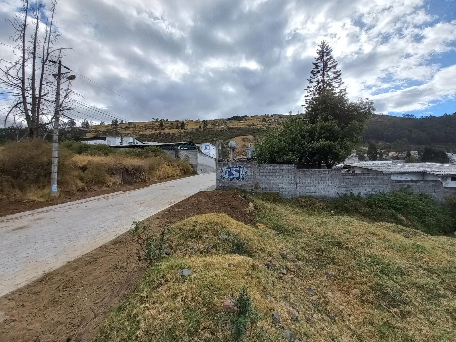 Terreno en venta en Pichincha | Quito | Conocoto, Los Chillos CONOCOTO El Rosario calle Ignacio de Quezada y Jose Manuel Plaza, 1013 m²