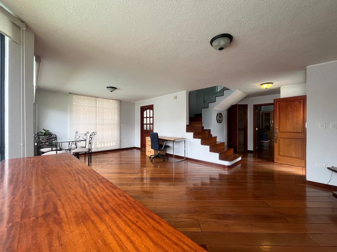 Casa en venta en Pichincha | Quito | Norte de Quito, CASA EN VENTA EN URBANIZACION PRIVADA SECTOR COLEGIO SEK AMAGASI