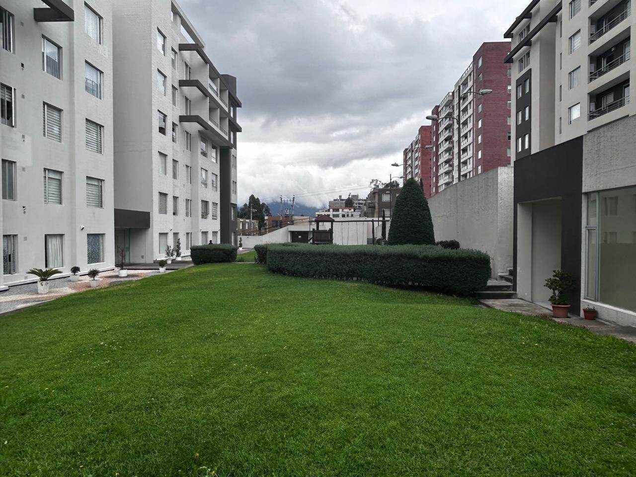 Departamento en venta en Pichincha | Quito | Real Audiencia, REAL AUDIENCIA OE3 53 Y DE LOS CIRUELOS, 108 m²