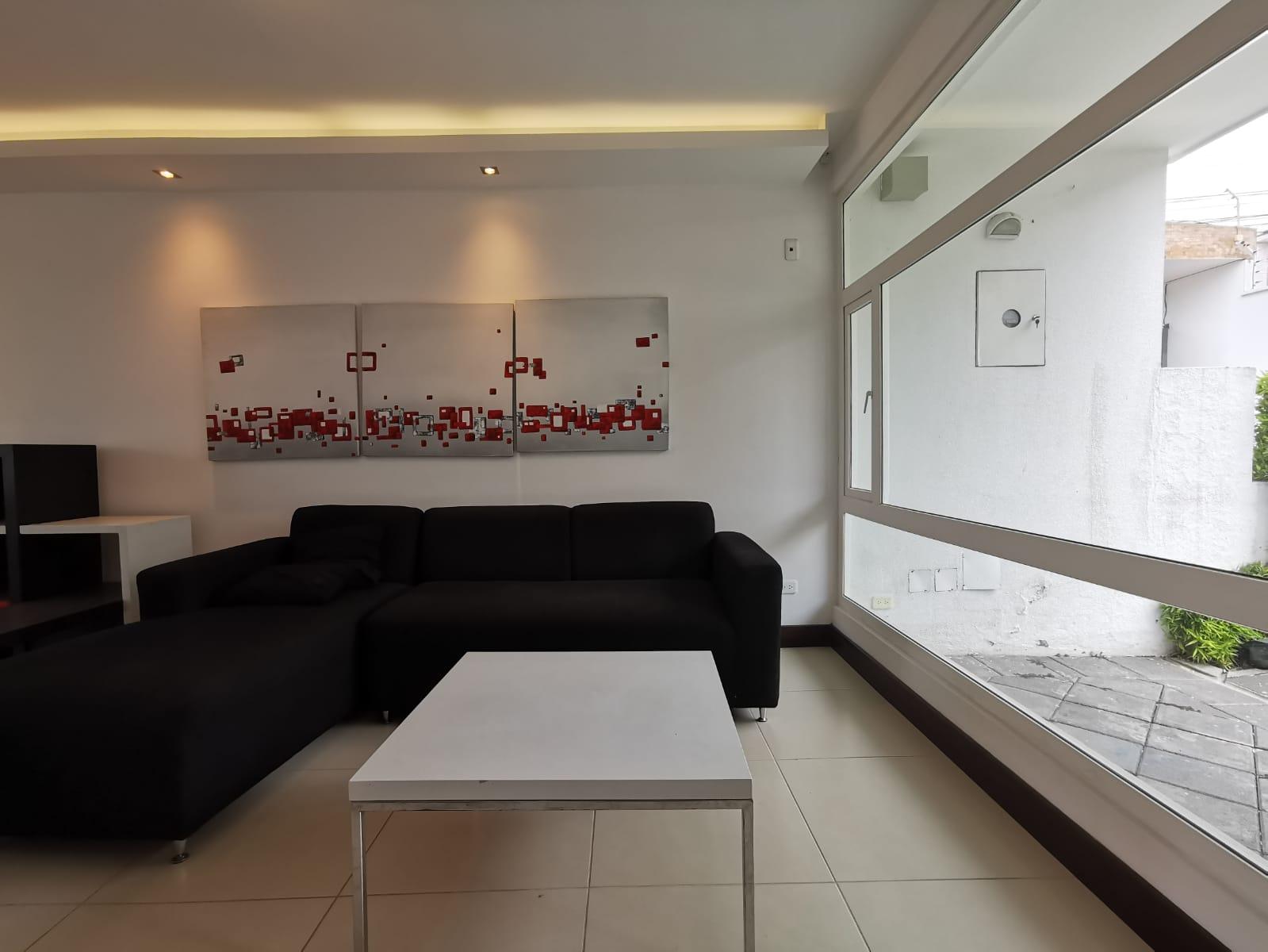 House for Sale in Cumbaya, U San Francisco Sector 2