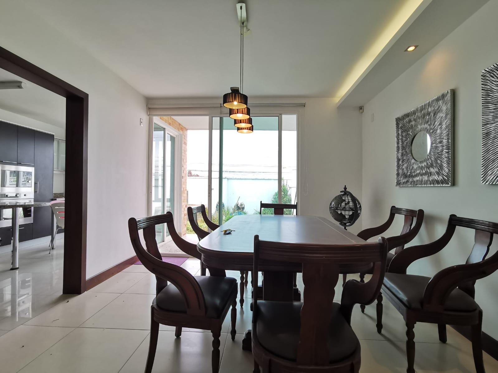 Casa en venta en Pichincha | Quito | Cumbayá, Bárbara Esparza y Marieta de Veintimilla, 257 m²