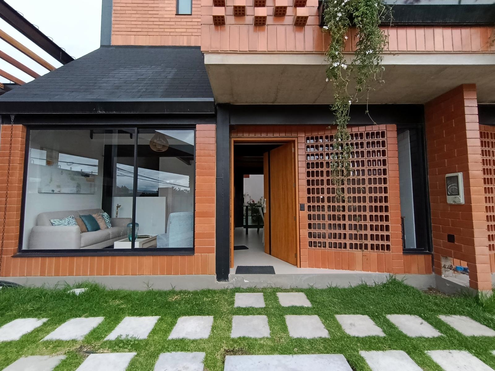 Brand New Home in Tumbaco | 97m² | VIP Rate 4.99% | Delivery 2026 2