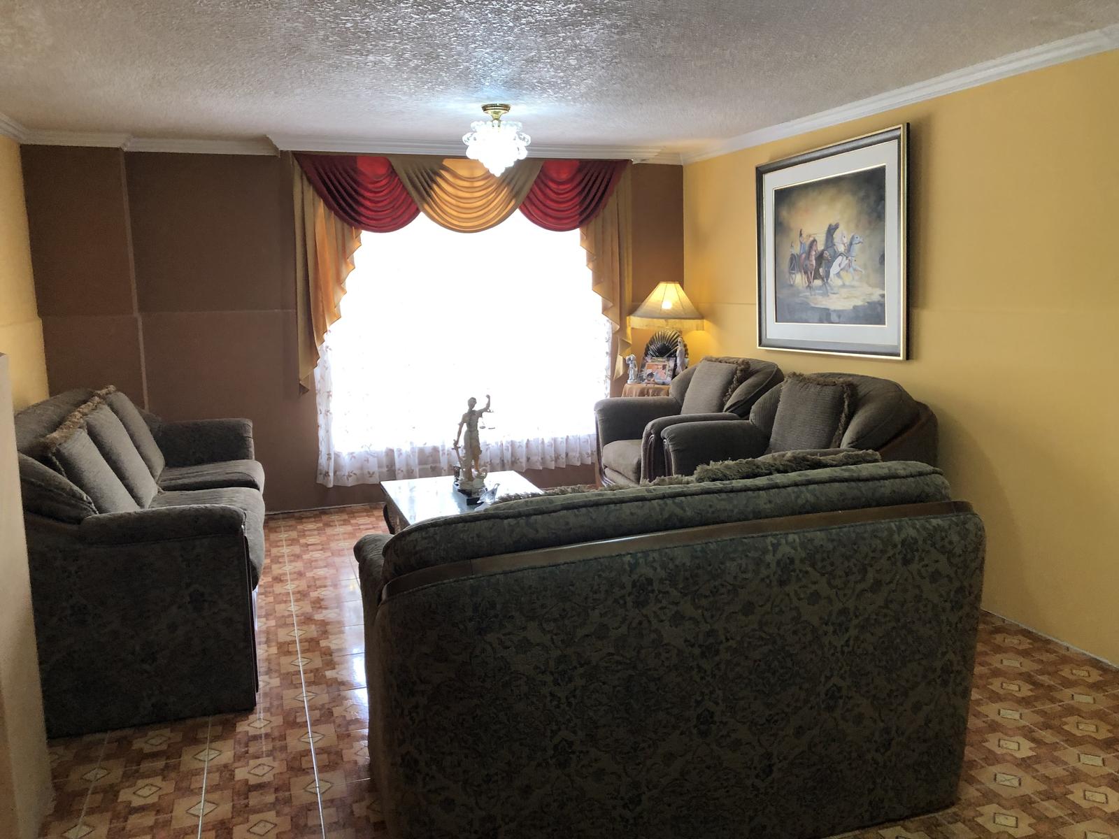Casa en venta en Pichincha | Quito | Mitad del Mundo, Casa, Mitad del mundo-Conjunto Privado 255,28 m²