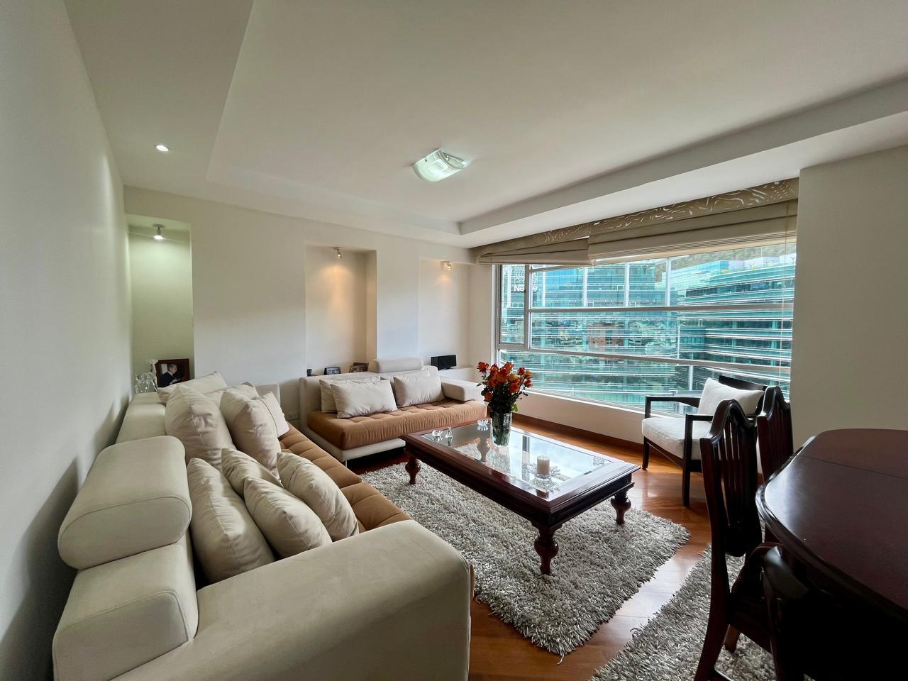 APARTMENT FOR SALE MONTESERRIN SECTOR - UDLA PARK 3