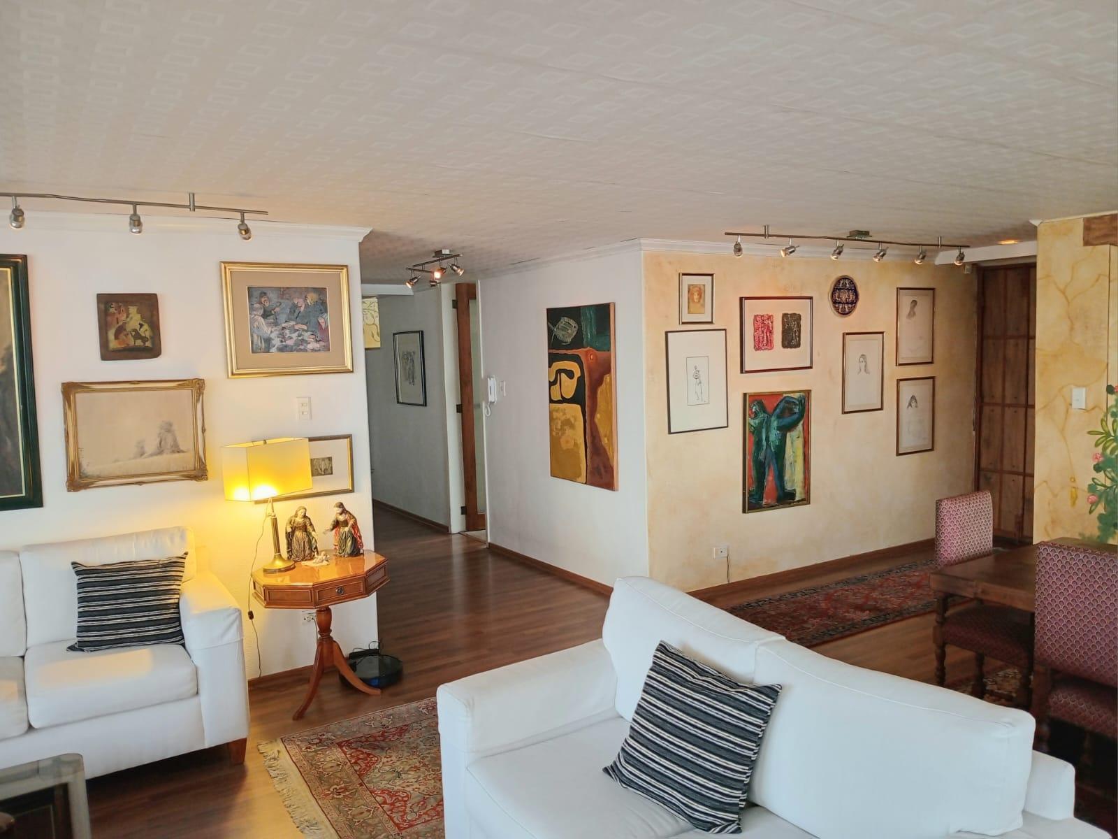 Departamento en venta en Pichincha | Quito | La Carolina, Almagro y Whimper, 160 m²