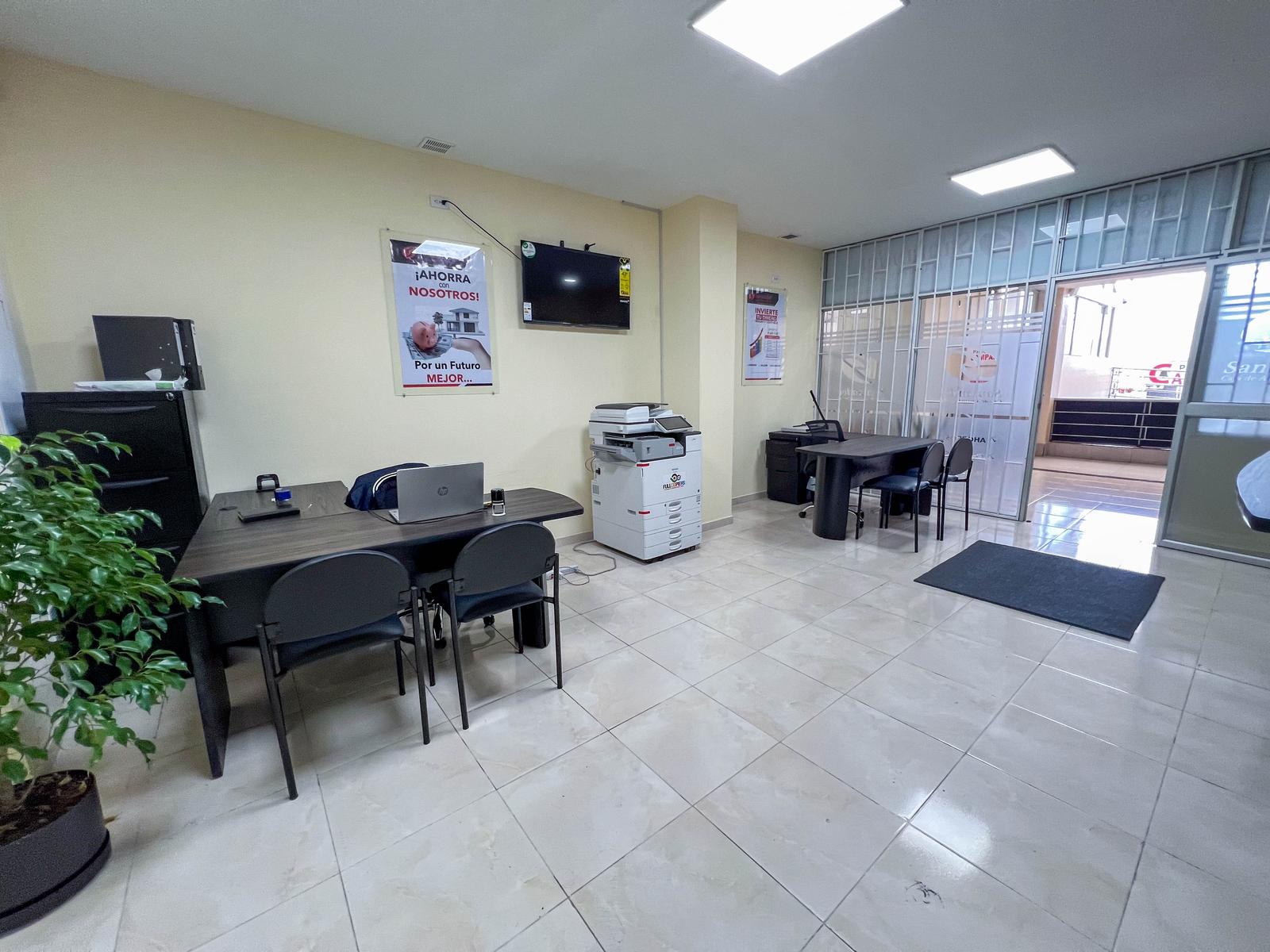 Local en venta en Pichincha | Quito | Sangolqui, Av. Calderon y Gangotena, Sangolquí, San Sebastián