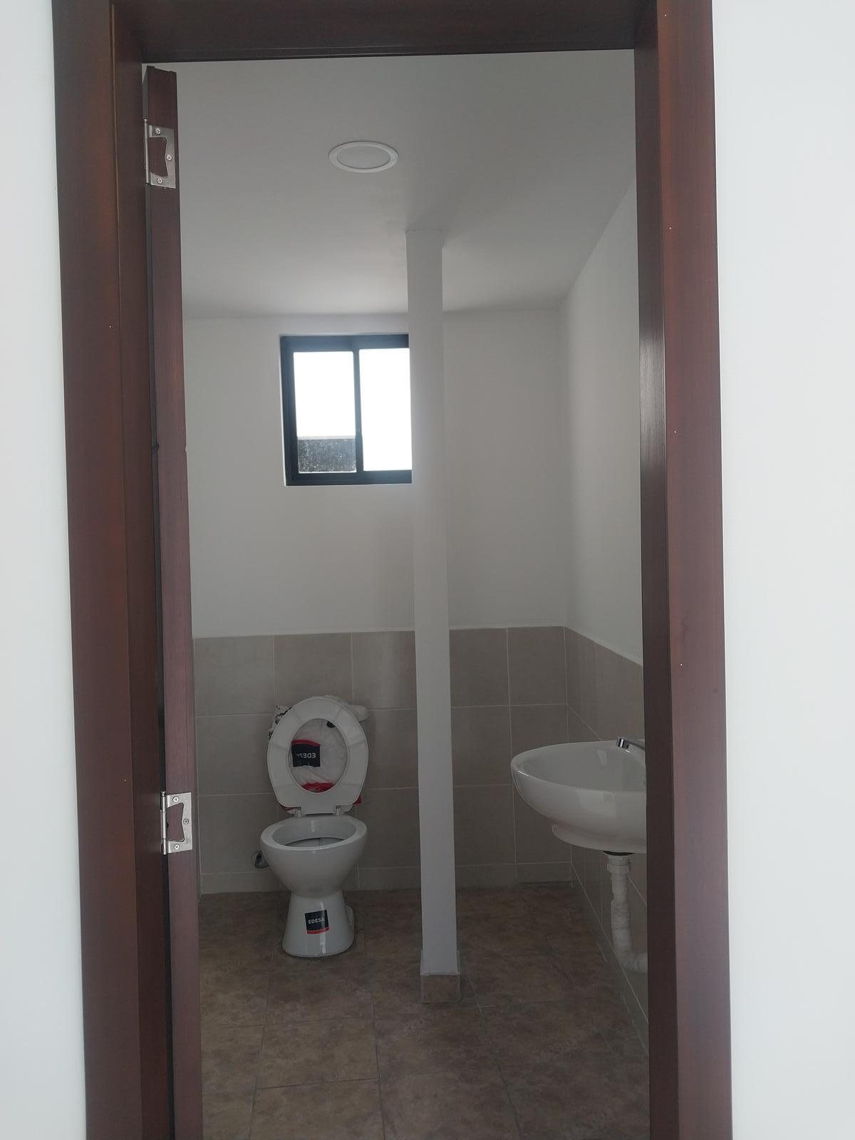 Oficina en alquiler en Pichincha | Quito | Amaguaña, Calle Huancavilca N27, 29 m²