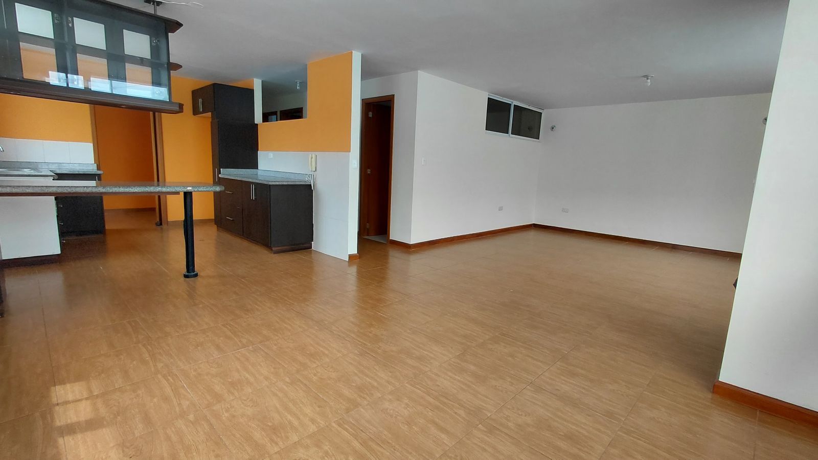 Casa en venta en Pichincha | Quito | San Antonio, CASA INDEPENDIENTE SECTOR EL CALVARIO 422 M2 SECTOR LA MITAD DEL MUNDO, 118 m²