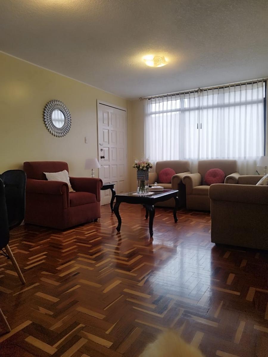 Departamento en venta en Pichincha | Quito | La Kennedy, Pasaje Benjamin Franklin y Capitan Ramon Borja, 71 m²