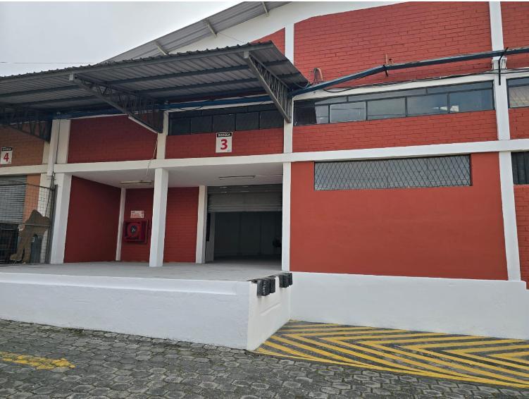 Bodega en alquiler en Pichincha | Quito | Calderón, Bodega Industrial 1.540m2 Panamericana Norte