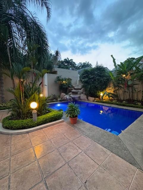 Casa en alquiler en Guayas | Guayaquil | Vía a la Costa, URBANIZACION Laguna Club 21