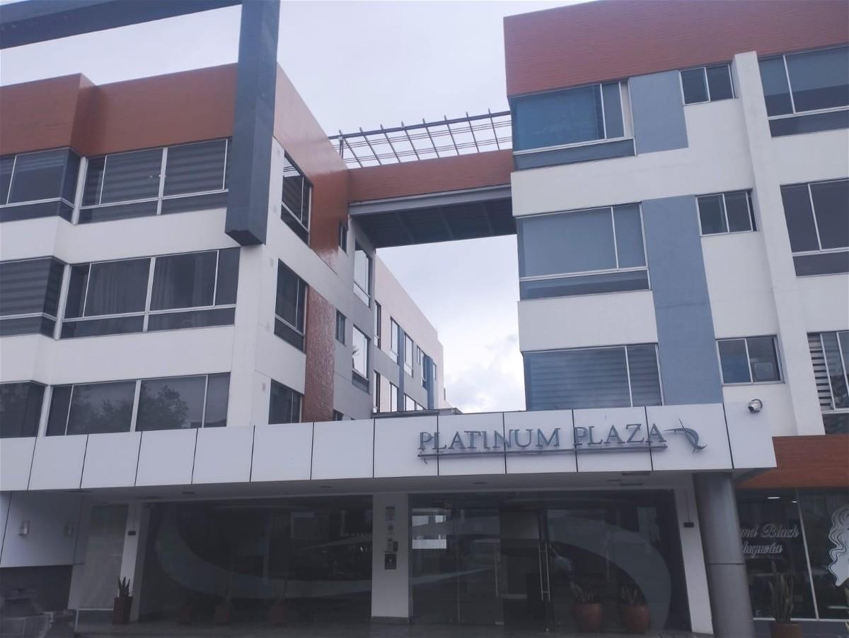 Departamento en venta en Pichincha | Quito | Monteserrín, Monteserrin,190m²con Jardín Privado,Parqueadero Platinum Plaza", 189 m²