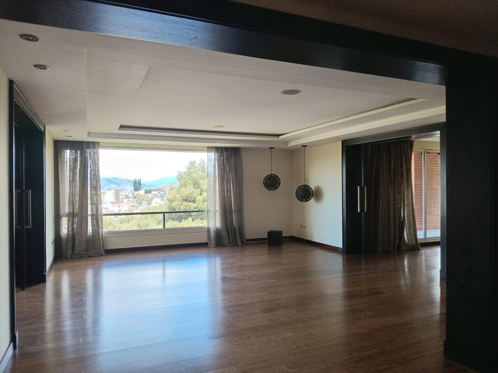 Departamento en venta en Pichincha | Quito | Quito Tenis, Quito Tenis, calle Los Comicios y Cabidos, 502 m²