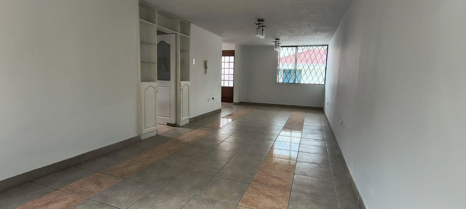 HOUSE FOR SALE SANTA LUCIA ALTA 3