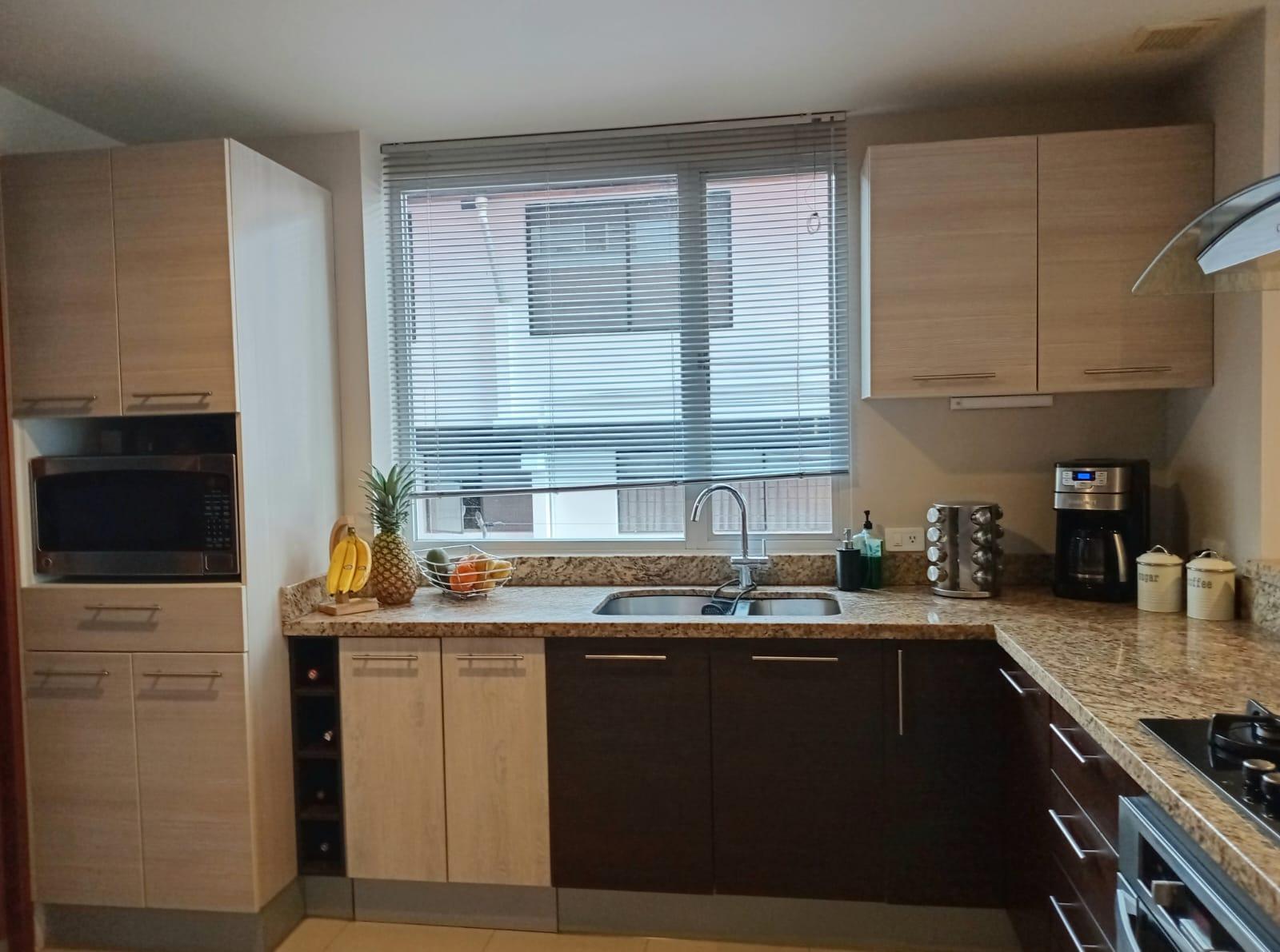 Departamento en venta en Pichincha | Quito | González Suárez, Sector González Suárez, Humbolt y Ernesto Noboa, 176 m²