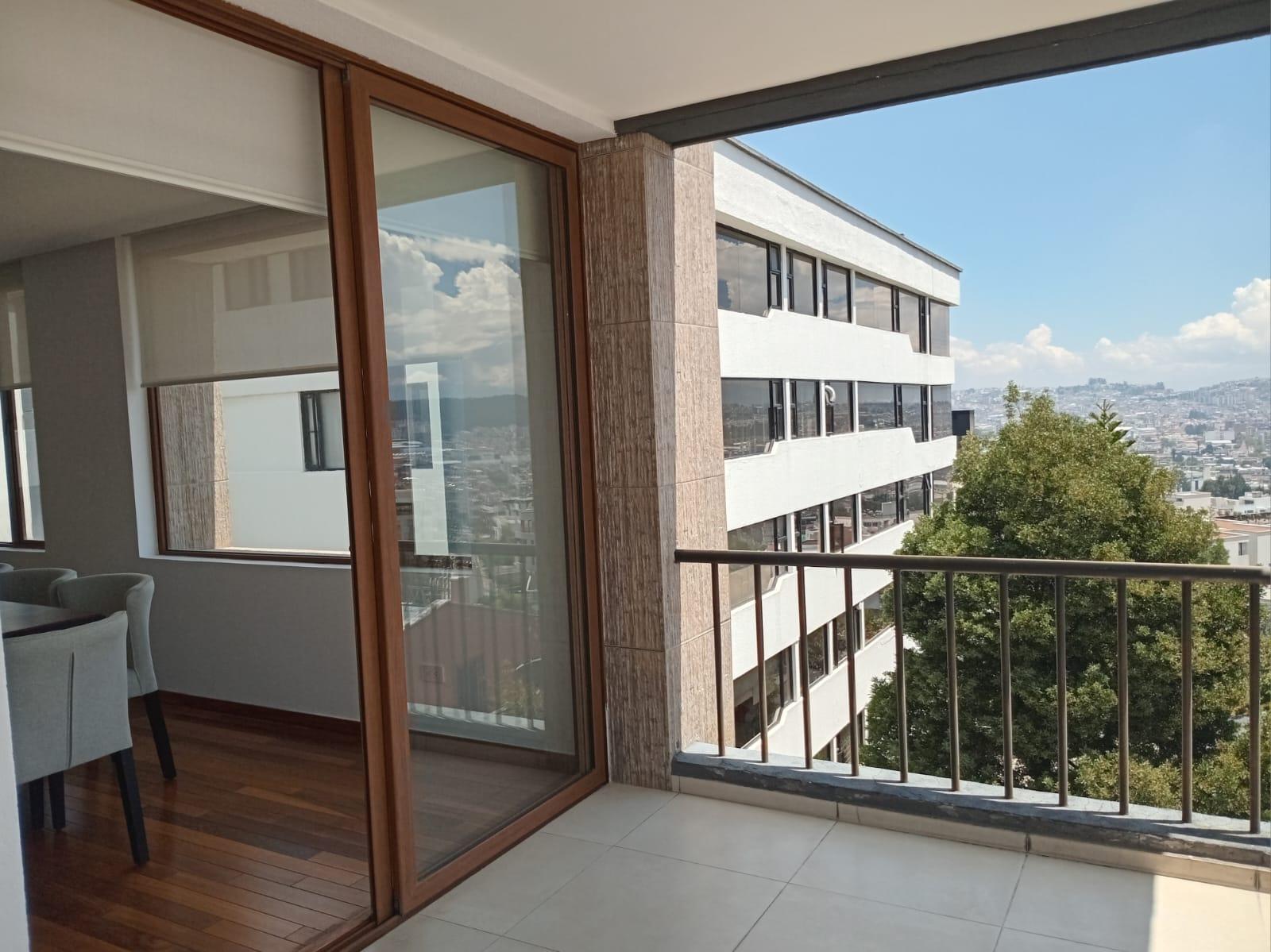 Departamento en venta en Pichincha | Quito | Quito Tenis, Sector Quito Tenis, Los Cabildos, 220 m²