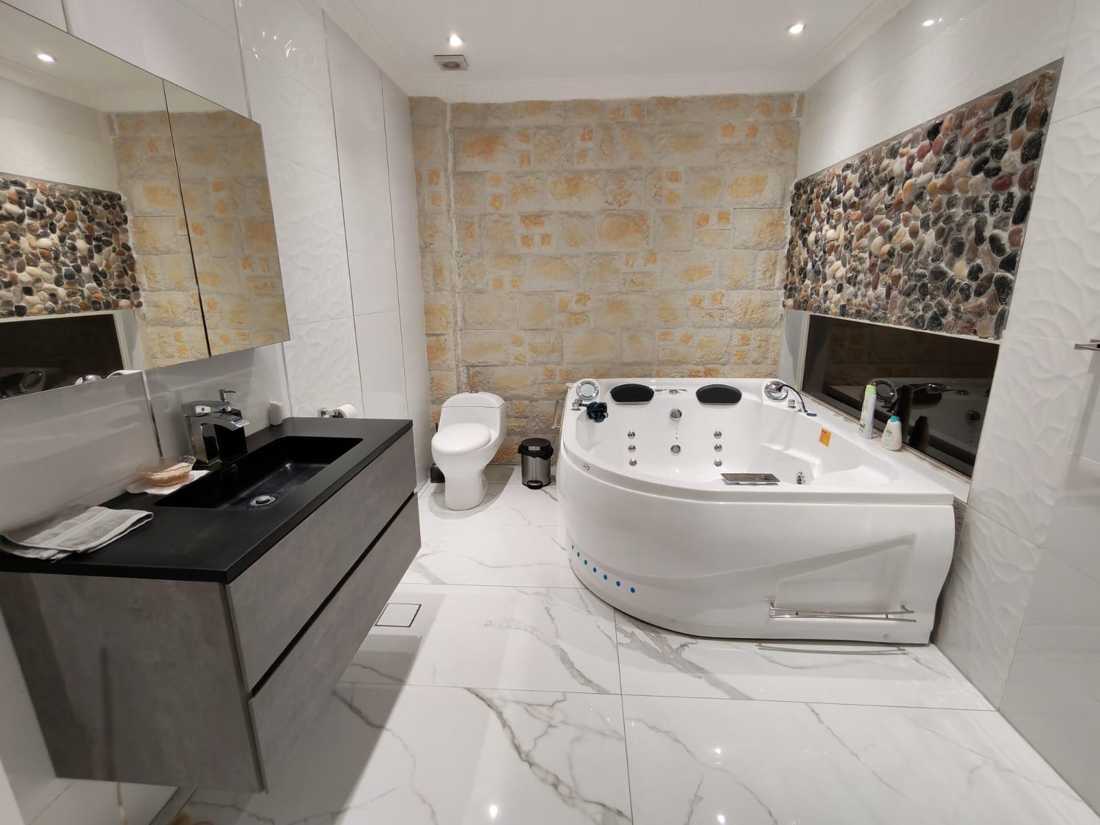 Casa en venta en Pichincha | Quito | Calderón, EN VENTA CASA  - CALDERON - NORTE DE QUITO, 273 m²