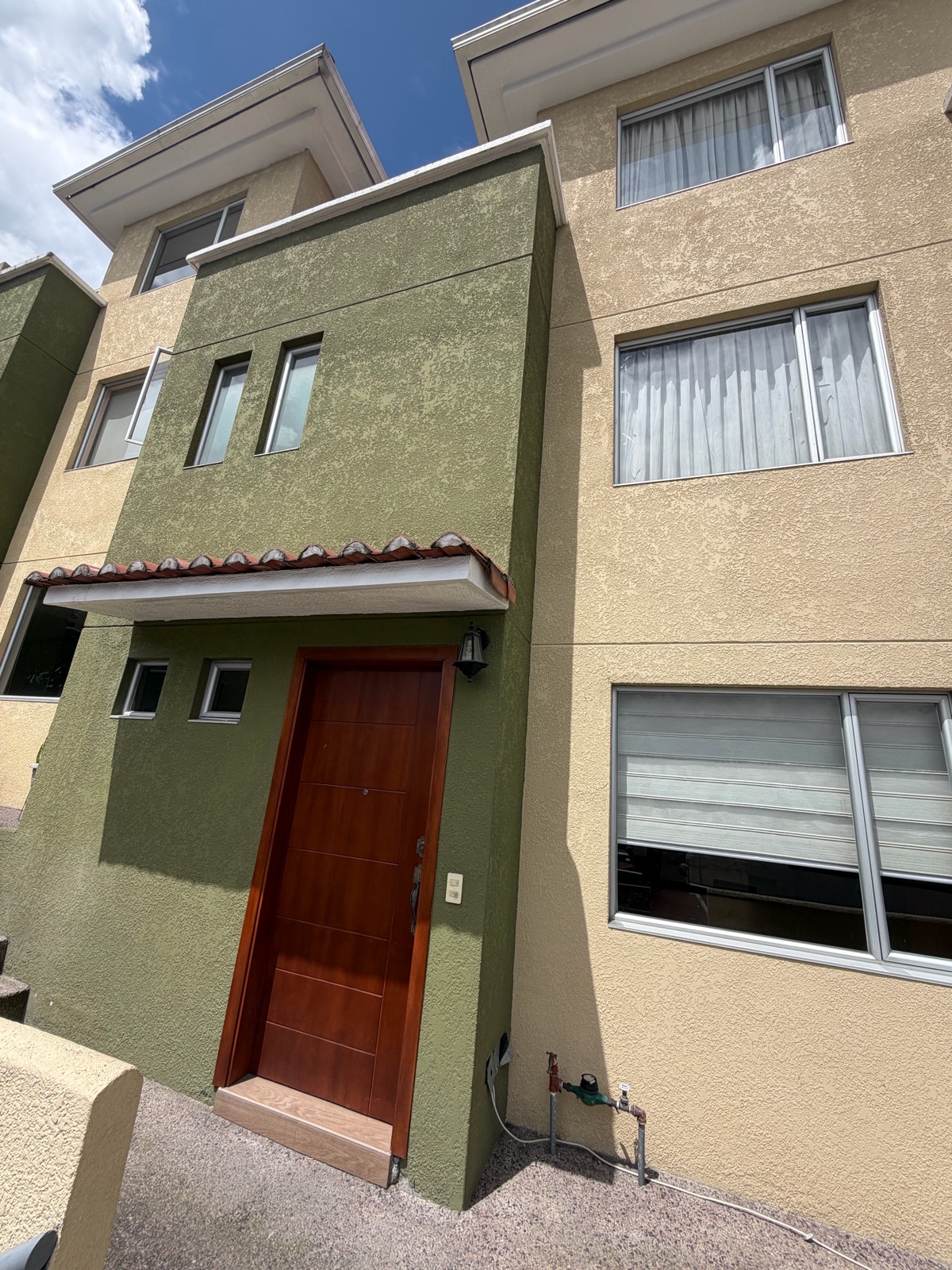 Casa en venta en Pichincha | Quito | El Condado, Julio Villacres y Mariscal Sucre al 1000, 140 m²