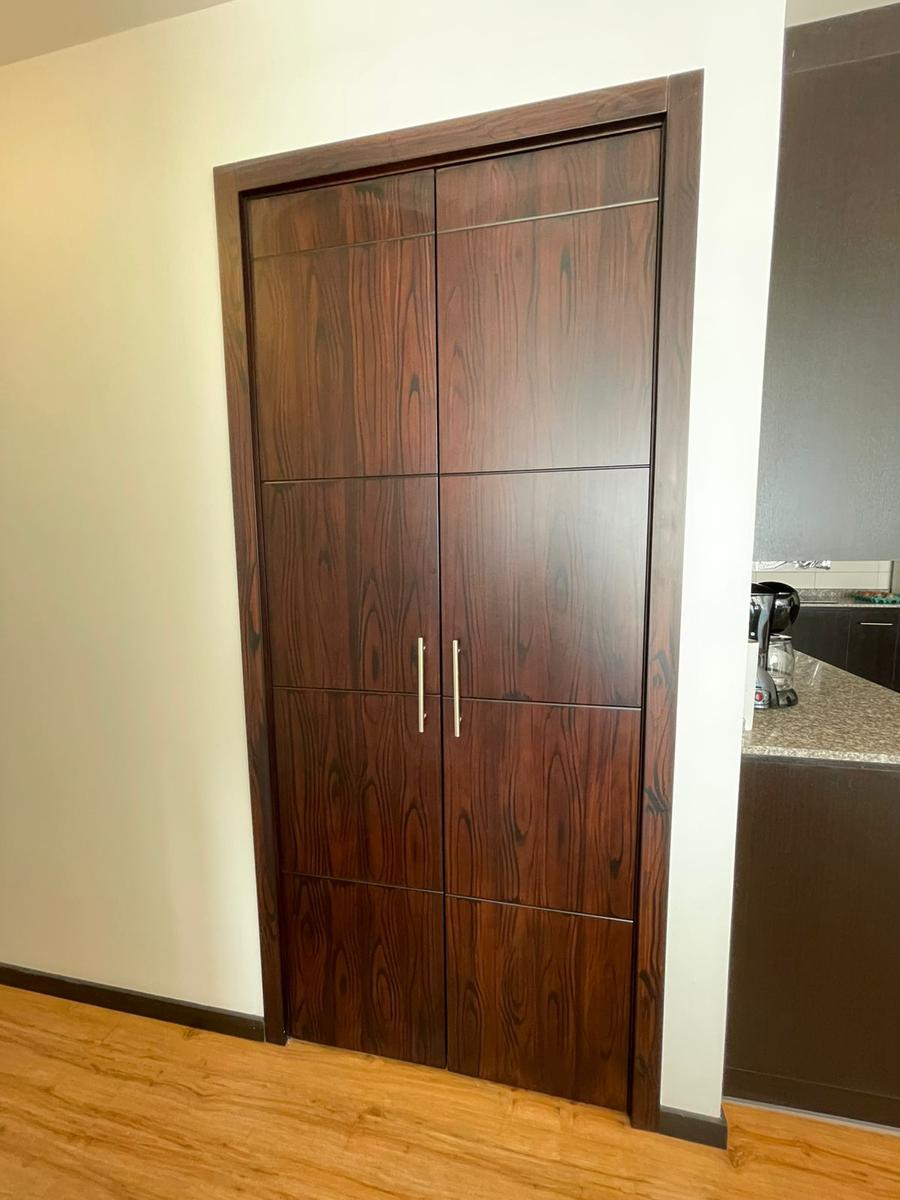 Apartment in La Concepción 5