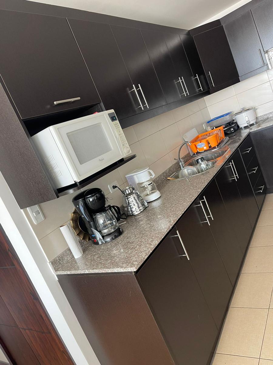 Apartment in La Concepción 3