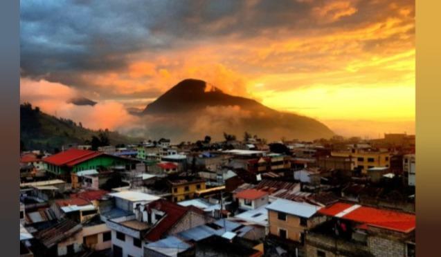 Terreno en venta en Chimborazo | Chunchi | Centro de Chunchi, Bermeo Vallejo Y la "Y" Panamericana Norte