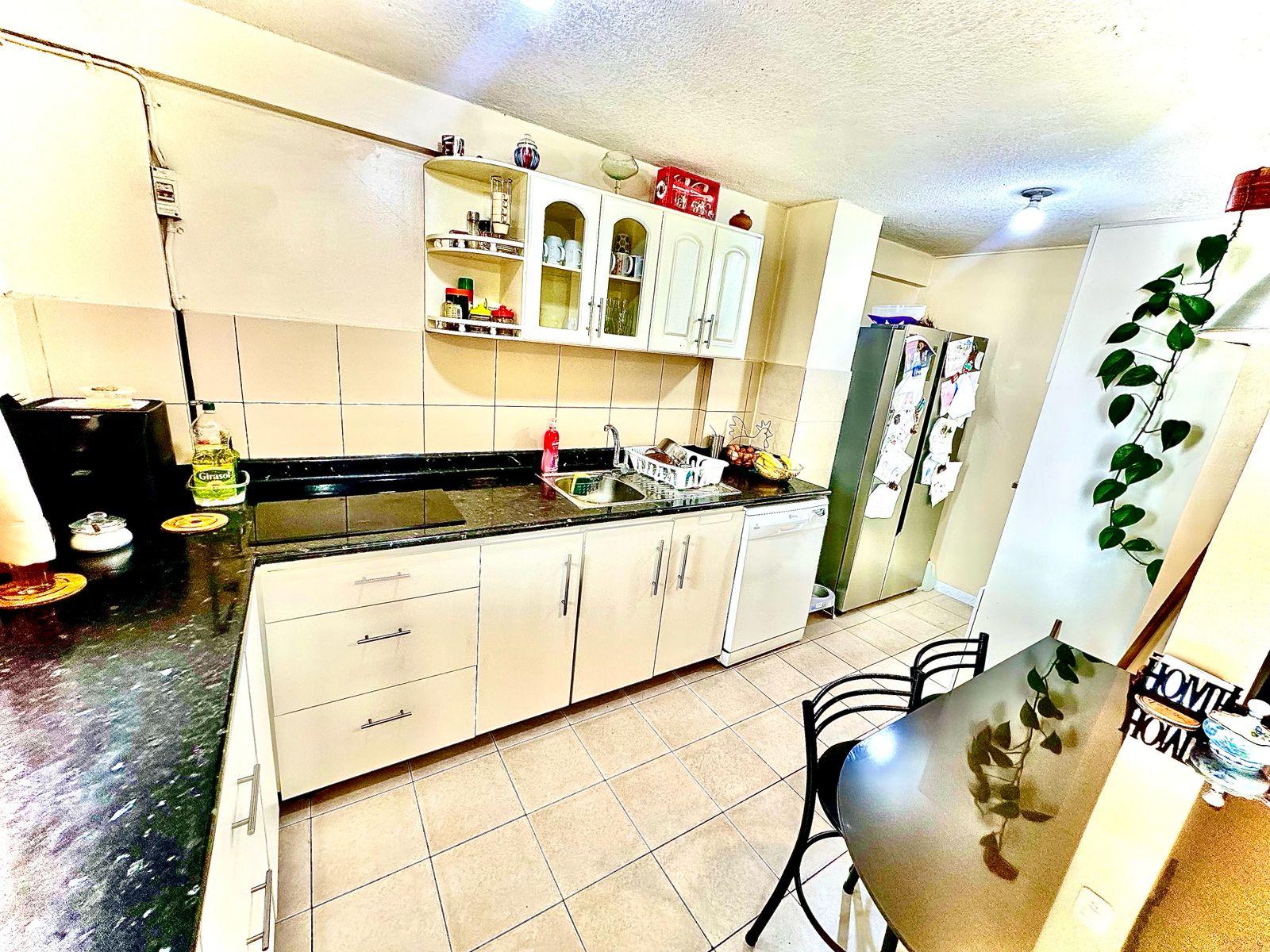 Departamento en venta en Pichincha | Quito | Quitumbe, La Cocha - LA BRETAÑA, Quitumbe, Quito, 95 m²