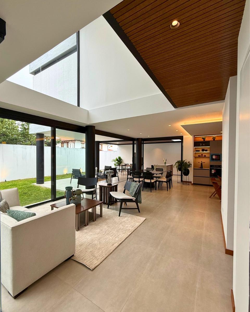 Casa en venta en Pichincha | Quito | Puembo, CASA DE VENTA EN PUEMBO, 297 m²