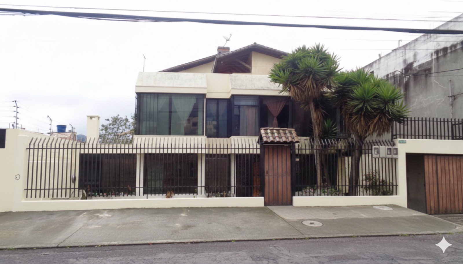 House in La Gatazo